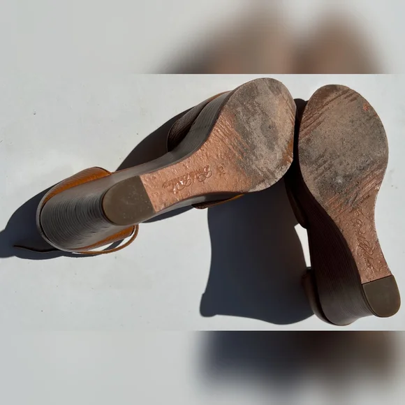 Brooks Brothers Tan Leather Wedge Sandals - Picture 6 of 6